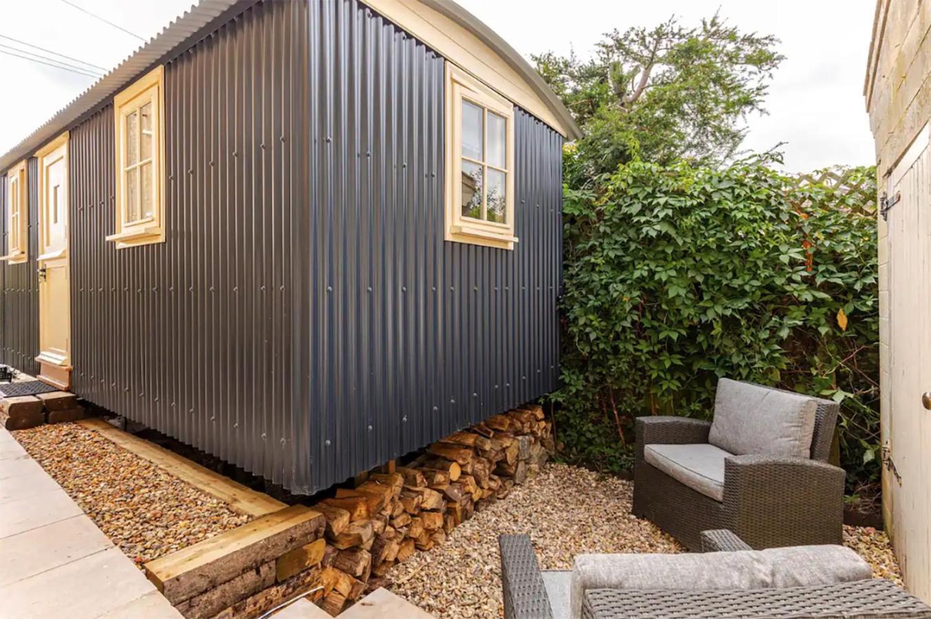Shepherd'S Hut, Bath Extérieur photo